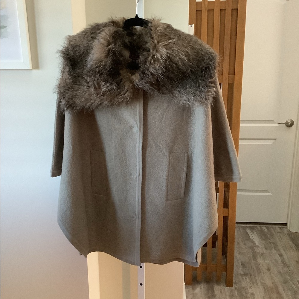 CLEARANCE Elegant Brown Fur-Trimmed Women's Coat